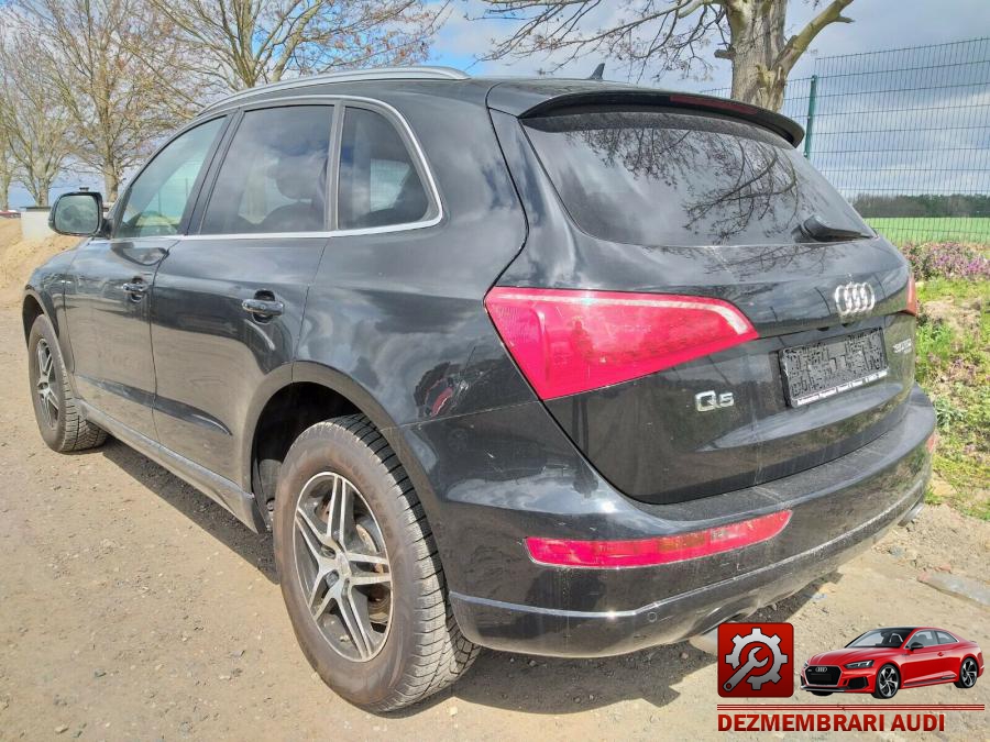 Aripa spate audi q5 2008