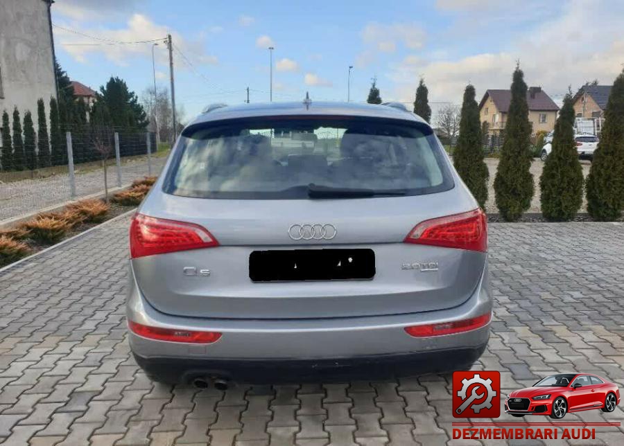 Aripa spate audi q5 2010